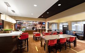 Courtyard Marriott Dallas Fort Worth